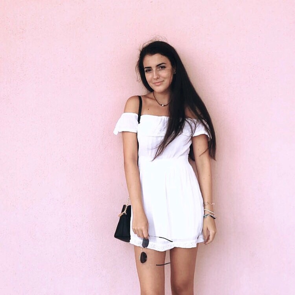 Meet your Posher, Ashley